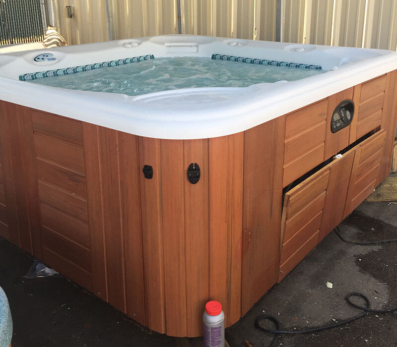 Pre-owned hot tubs at Hot Spring Spas of Redding
